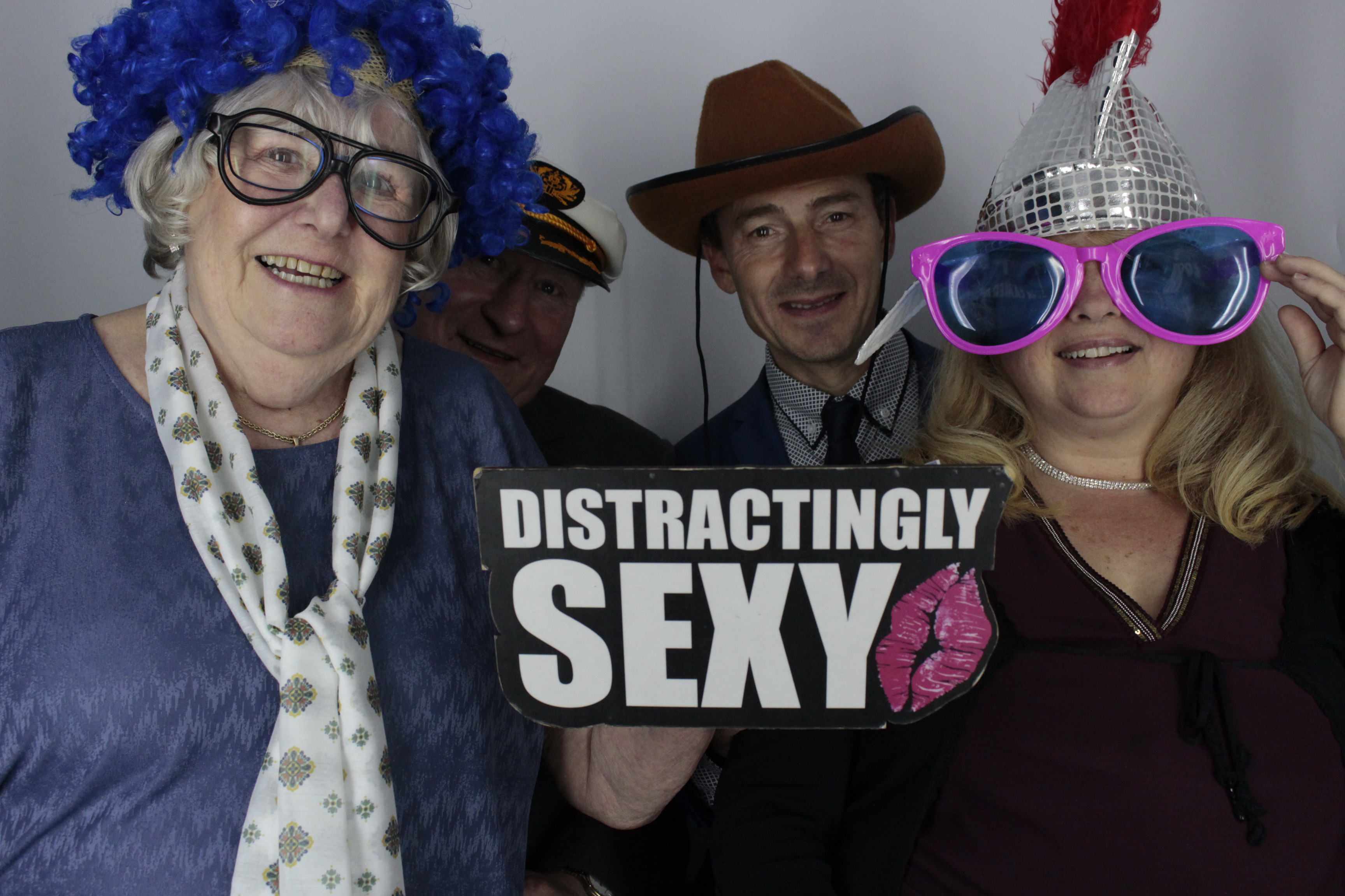 Ben & Kelly's Wedding | View more photos from the event at gallery.myphotoboothexperience.co.uk/u/MyPhotoBoothExperienceLtd/Ben-Kellys-Wedding